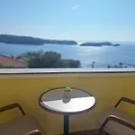 Jelena *
