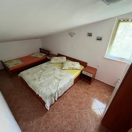 Apartment Jelena *