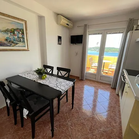 Apartament Jelena