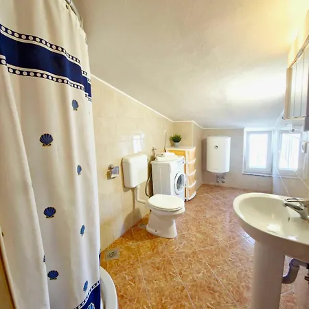 Jelena Rab Town