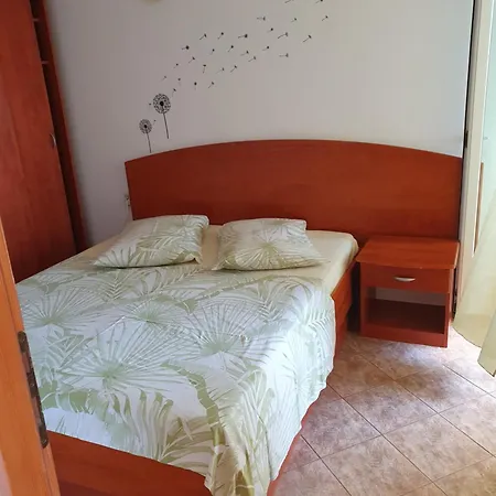 Apartament Jelena