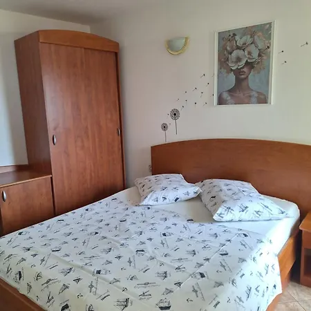 Jelena * Supetarska Draga