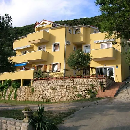 Apartment Jelena *